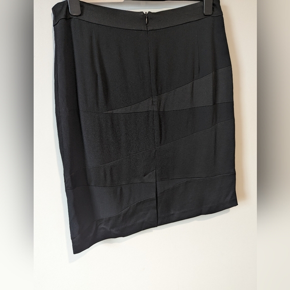 Tuzzi Black Triangle Print Skirt - Picture 7 of 7